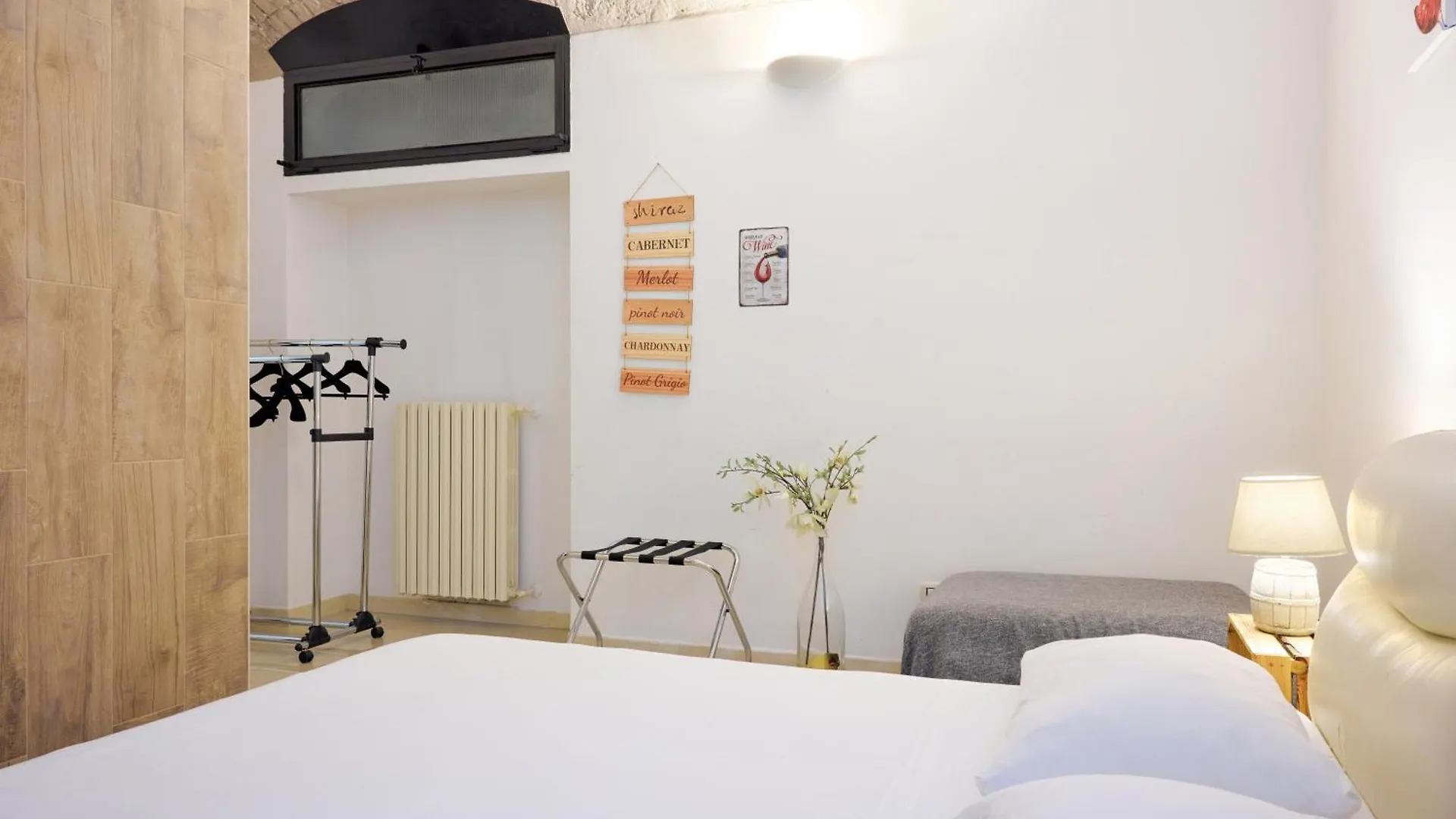 La Cantinetta Di Milano - The Wine Cave In Milan Apartment